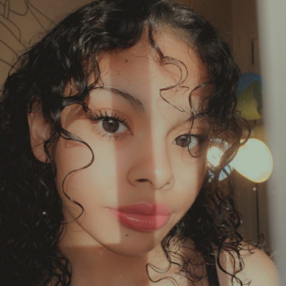 Meet your Posher, Maria